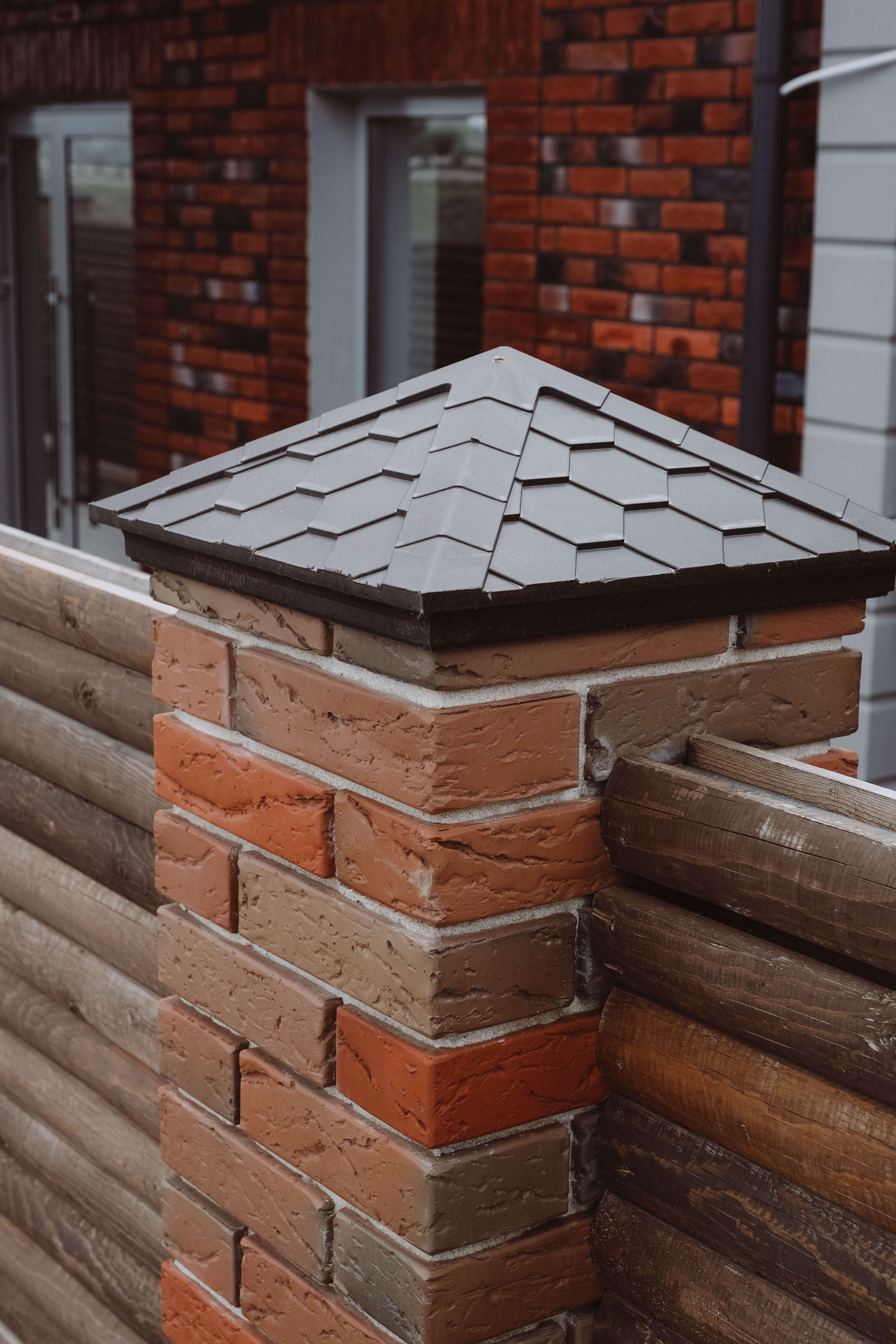 Колпак Zking Эверест Коричневый на столб 1.5х1.5 кирпича (390х390мм) в Самаре фото